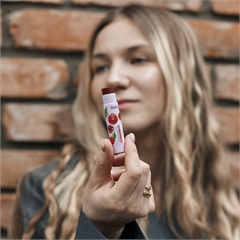 Бальзам для губ увлажняющий «Вишня»