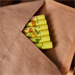 Бальзам для губ укрепляющий «Дыня»